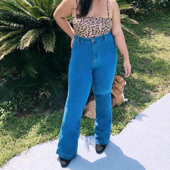 High waisted bell bottom pants, super stretchy and comfy - Picture 1 of 3